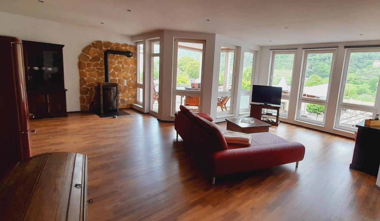 בורגן Ferienwohnung Aroma Moselblick מראה חיצוני תמונה